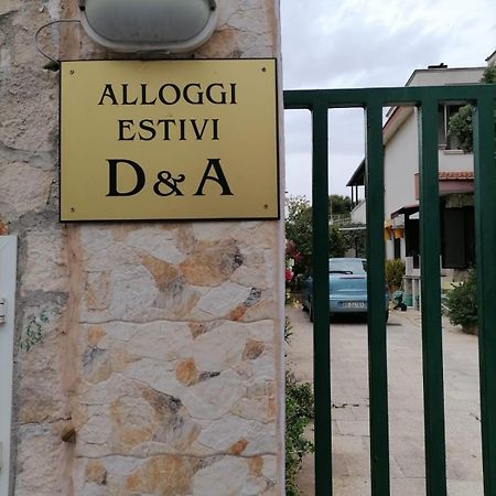 Alloggi Estivi D & A Таранто Екстериор снимка